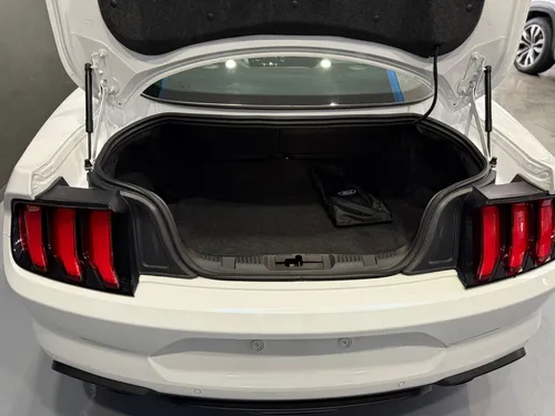 Ford Mustang GT COUPE PREMIUM