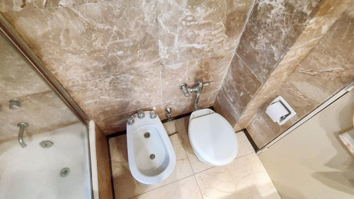 Imagen 8 de 14 de Alquiler Departamento Con Gran Terraza! 3 Amb (posible 4).