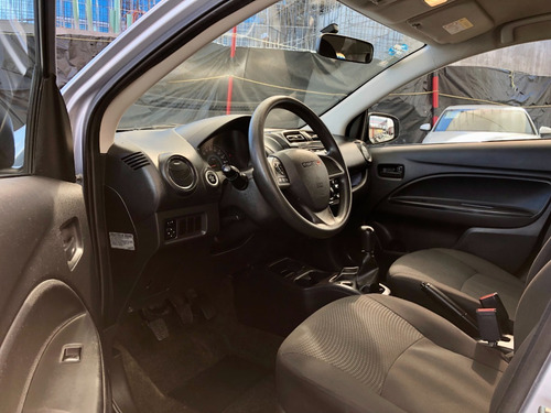 Imagen 5 de 15 de Dodge Attitude Se T/m 2019