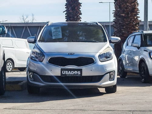 Kia Carens 2015