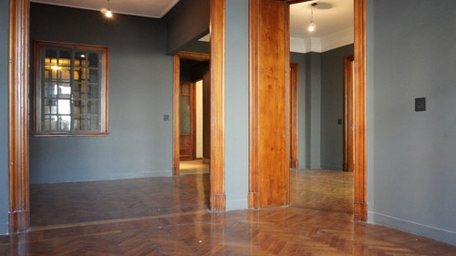 Imagen 20 de 30 de Departamento 5 Amb Venta Recoleta A Reciclar