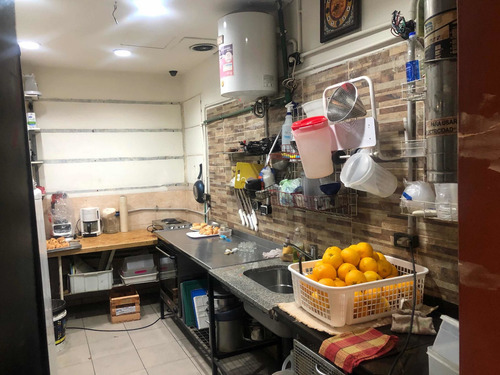 Imagen 13 de 15 de Cafetería - Restaurante, Comidas, Delivery, Ubicado En Ciudad De Mendoza, Vende Fondo De Comercio