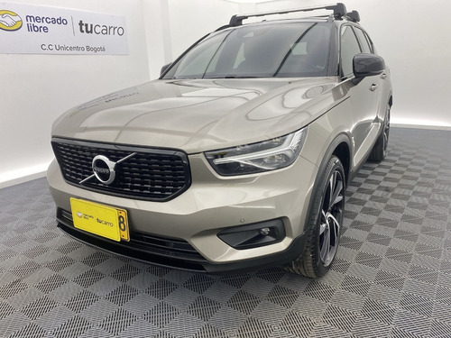 Imagen 16 de 25 de Volvo Xc 40 B5 2.0 2022