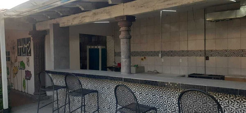 En Renta Amplio Espacio Comercial En Santa Elena, San Mateo Atenco