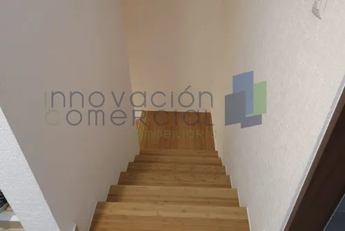 Casa En Renta En Altos Juriquilla, En Excelentes Condiciones Con Amenidades.
