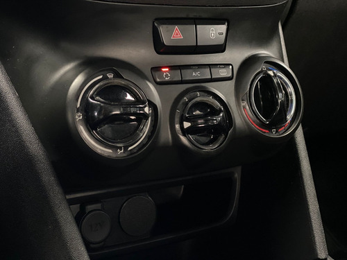 Imagem 11 de 15 de Peugeot 208 1.2 Active Flex 2017/2018