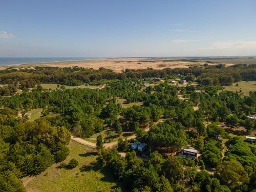 Terrenos En Venta - 2.330mts2 - Arenas Verdes, Lobería