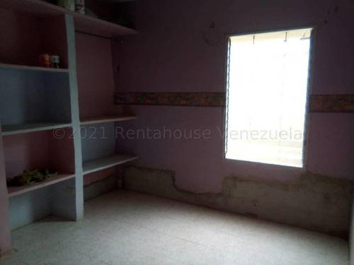 Imagen 8 de 30 de Casas En Venta Barquisimeto El Cuji, Selena Pacheco Tlf. 04245197639. Codigo 22-15550 Lara, Venezuela