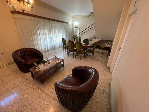Imagen 18 de 26 de Chalet Moron Sur