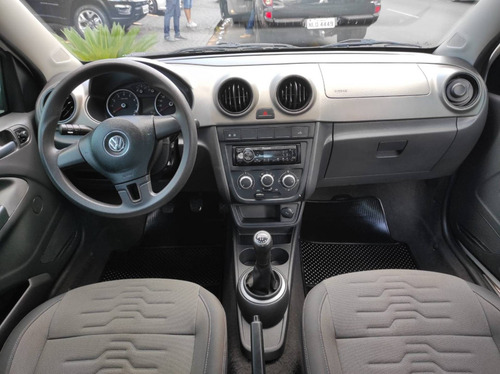 Imagem 6 de 8 de Volkswagen Saveiro 1.6 Cross Ce 8v Flex 2p Manual