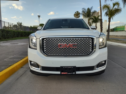 Imagen 3 de 15 de Gmc Yukon 2015 6.2 Denali 8 Vel Awd Mt