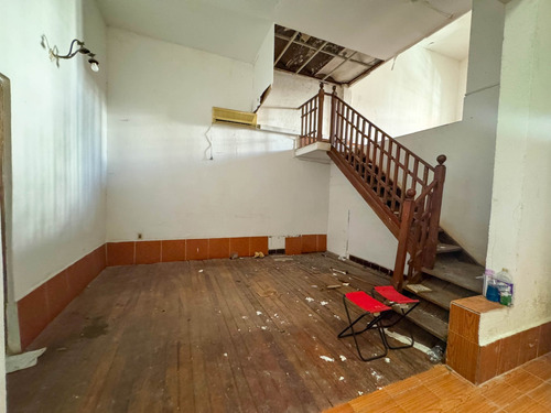 Venta Casa 4 Dormitorios Punta Carretas Con Cochera