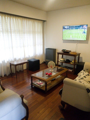 Imagen 7 de 23 de Urquiza Al 4300. Hermoso Chalet Con Piscina Y Posibilidad De Galpón. 800531