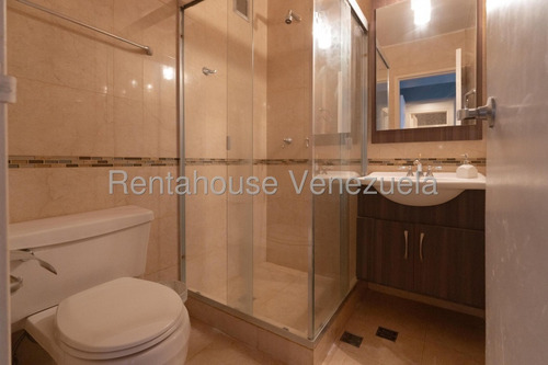 Apartamento En Venta Lomas De Prados Del Este
