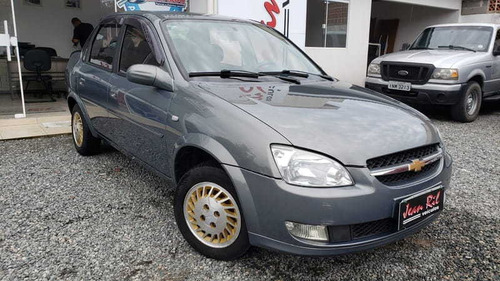 Imagem 3 de 10 de Classic Ls 1.0 4p Flex