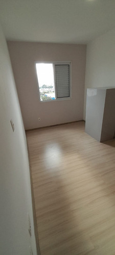 Residencial Plaza De Espanha Ii - Utinga - Av. Utinga - Apartamento Reformado
