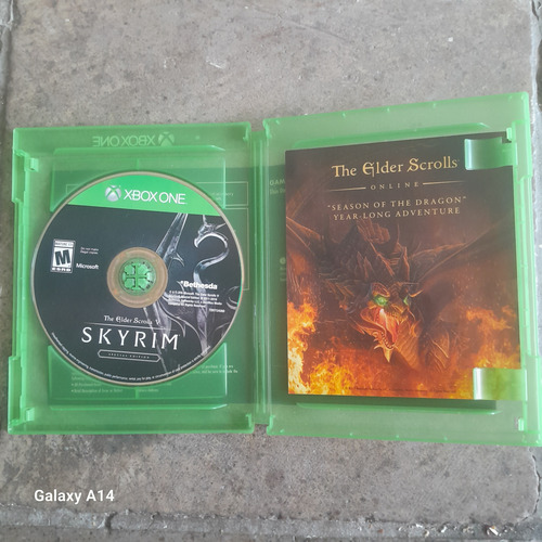 The Elder Scrolls V: Skyrim Bethesda Xbox One (Usado)
