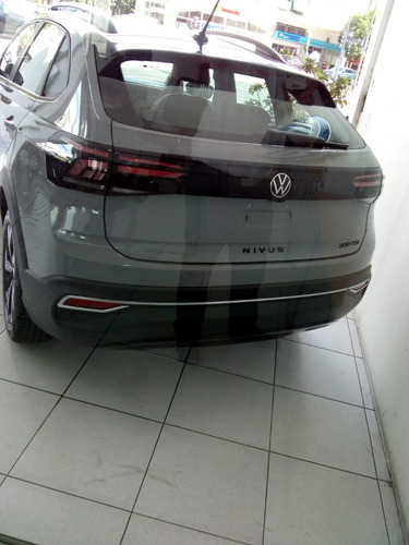 Volkswagen Nuevo Nivus Highline Hero 1.0 Tsi #28
