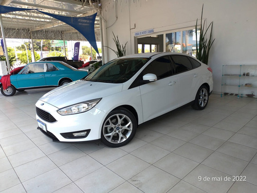 Imagem 1 de 9 de Ford Focus 2.0 Se Fastback 16v Flex 4p Powershift