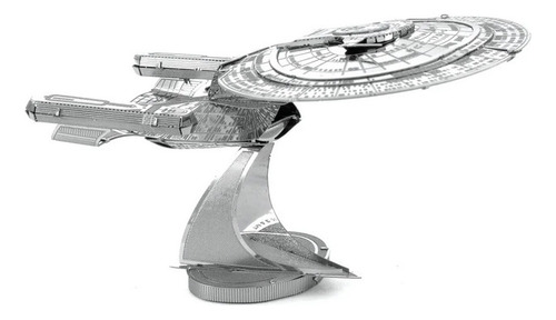Star Trek - Uss Enterprise 1701-d Puzzle 3d Metal Model (Usado)