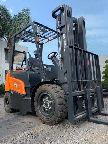 Imagen 2 de 2 de Autoelevador Doosan G25nxp, Desde
