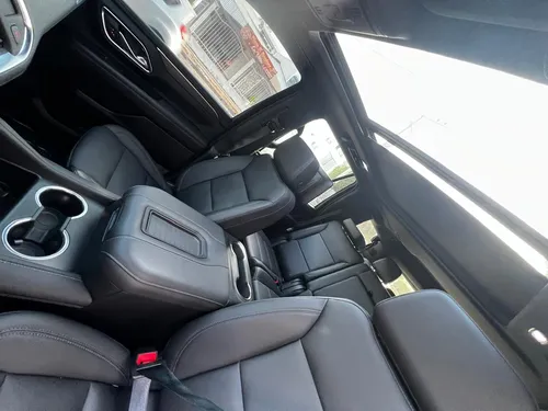 Chevrolet Tahoe 5.3 V8 Z71 4Wd At
