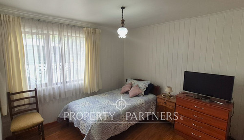 Casa Remodelada En Calle Anibal Pinto, Excelente U...