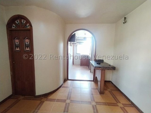 Imagen 3 de 11 de @marianelajimenez.rah Apartamento Venta Urb Madre Maria Los Samanes Maracay 22-21010