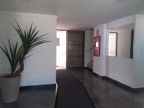 Imagem 6 de 19 de Ref.: Ap-072 - Apartamento Caiobá - 2 Quartos Apenas R$ 385 Mil