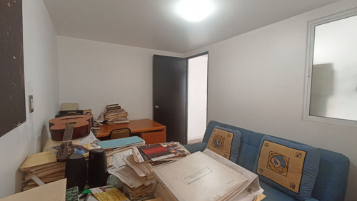 Casa Sola En Portales Sur Casi Eje Emiliano Zapata, Benito Juárez