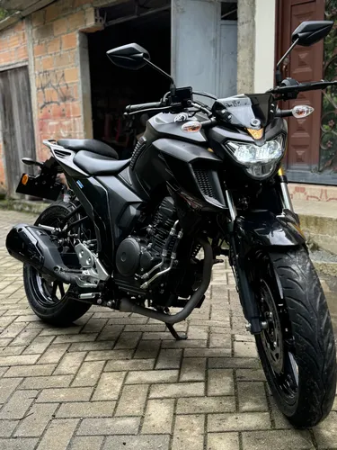 Yamaha Fz