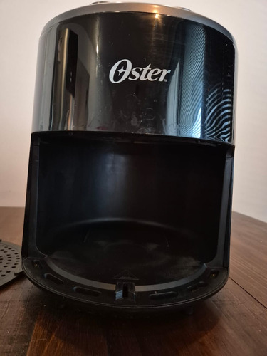 Airfryer Fritadeira Sem Óleo Oster 4,4l 1500w Preta Preto (Usado)