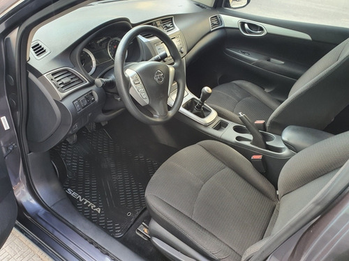 Imagen 9 de 14 de Nissan Sentra 2016 2.0 Advance
