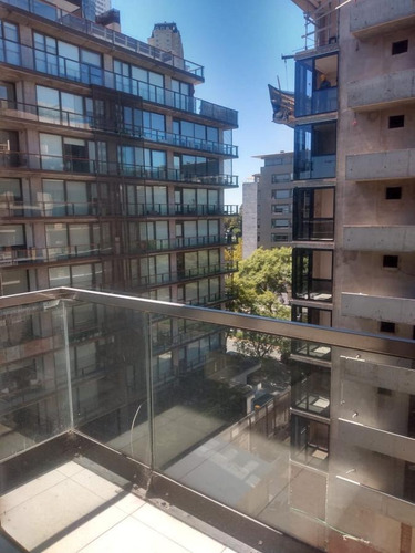 Imagen 4 de 19 de Departamento En Venta De 2 Ambientes En Puerto Madero