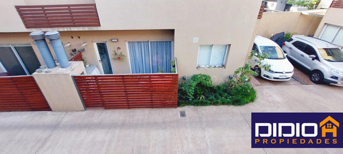 Duplex En Alquiler Adrogué