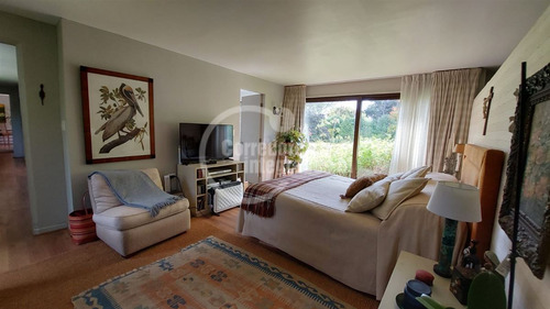 Casa En Venta De 4 Dormitorios En Santo Domingo