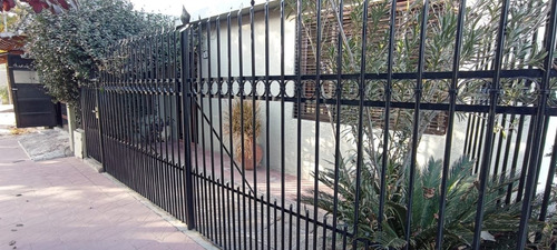 Imagen 3 de 30 de Venta Casa Barrio Ujemvi
