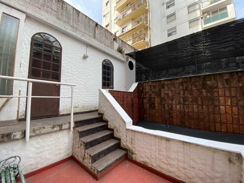 Alquilo Casa Con Local Y Depósito Caballito