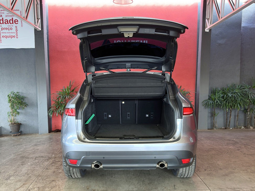 Jaguar F-PACE 2.0 16V INGENIUM PRESTIGE AWD 4P AUTOMÁTICO