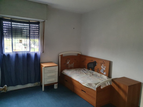 Imagen 10 de 12 de Inmobiliaria Rias Altas Vende Muy Prolijo Apartamento De 3 Dormitorios En Complejo América