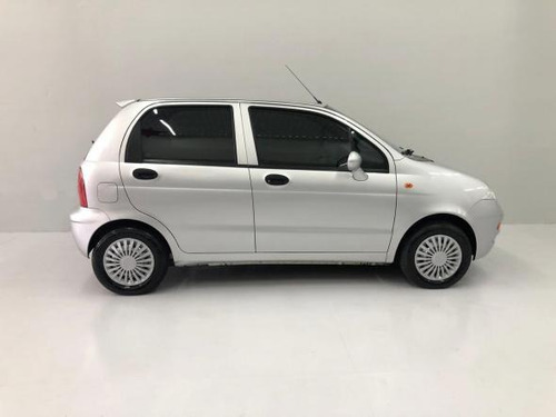 Chery Qq 2015 1.0 Act 12v 69cv 5p Prata Completo