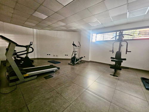 Depto Moderno, 2 Dorm, Metro Sta. Ana