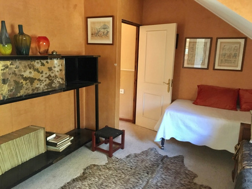 Se Vende Terreno De 4 Hectáreas En Cachagua, Incluye 4 Casas