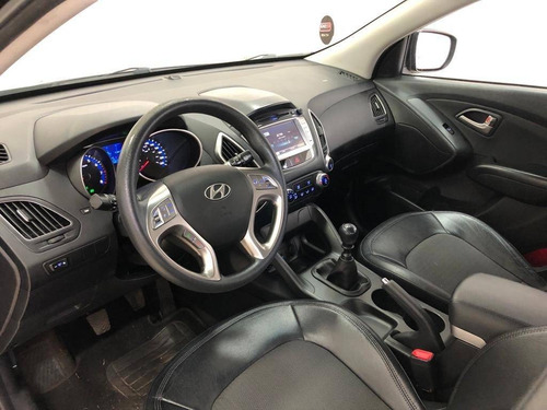 Imagem 8 de 14 de Hyundai Ix35 2.0 Mpi 4x2 16v Flex 4p Manual
