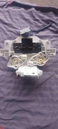 Control De Clima Nissan March Modelo 2020 (Usado)