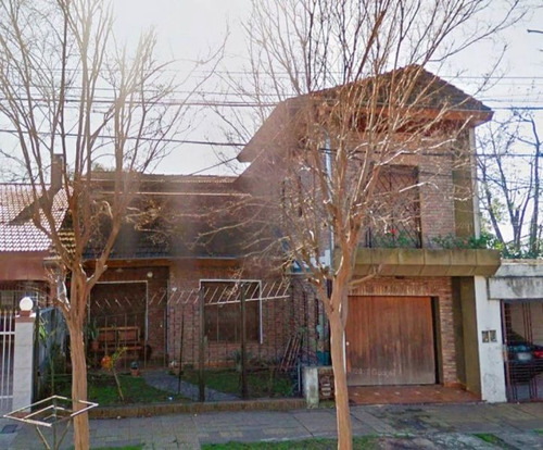 Casa 4 Ambientes Con Cochera