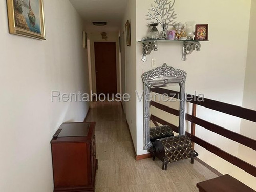 Espectacular Casa En La Trinidad! 25-22526