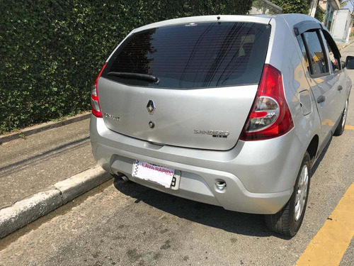 Imagem 12 de 15 de Renault Sandero 2010 1.0 16v Expression Hi-flex 5p