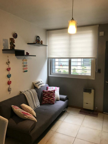 Casa En Venta En Haedo