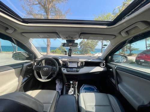 Toyota Rav4 2016 Limited Awd